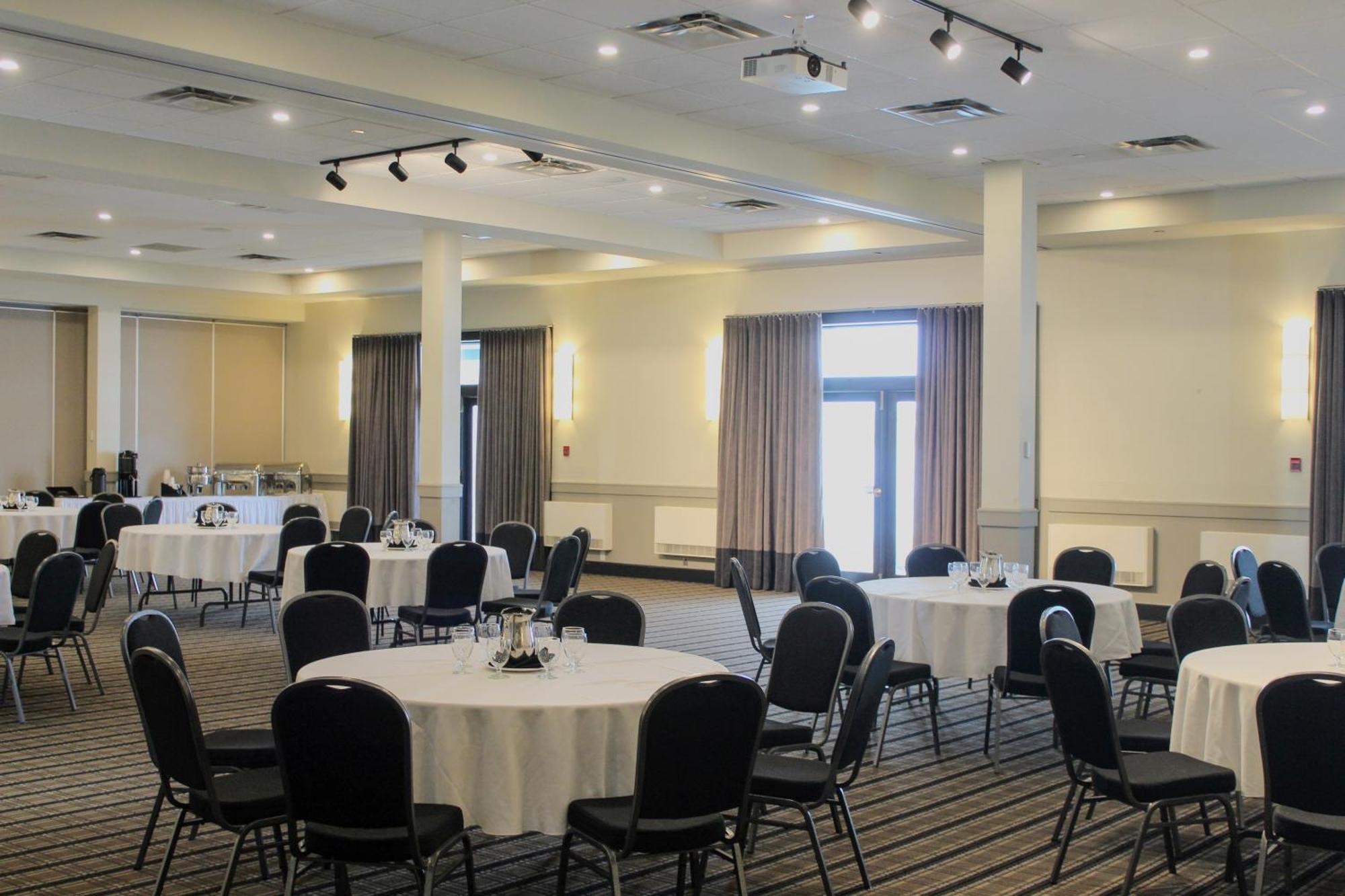 Hotel Rodd Miramichi Extérieur photo